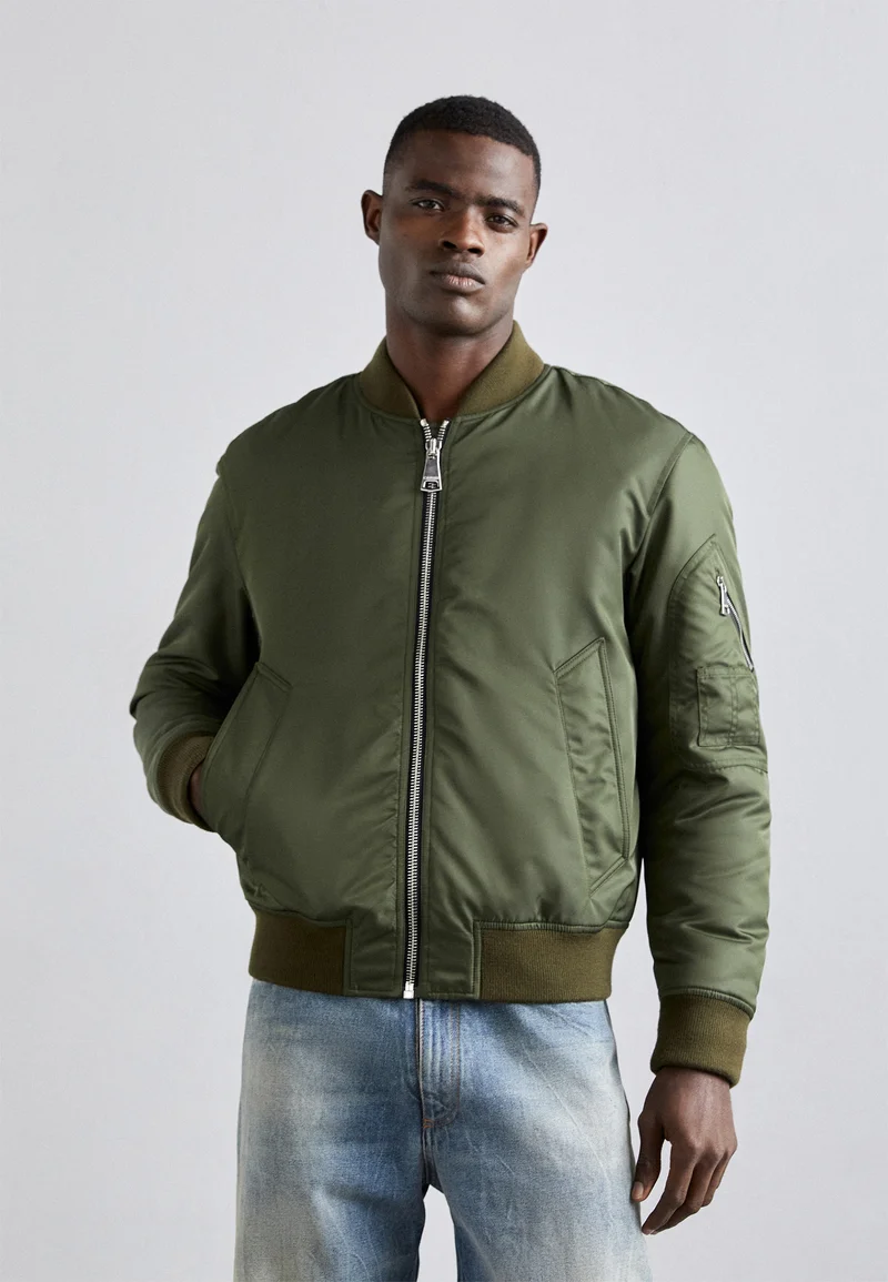 popular stores Roberto Cavalli REGULAR WRITTEN EMBROID - Bomber Jacket ivy green Clothing Sale Jackets Gilet Bomber Jackets