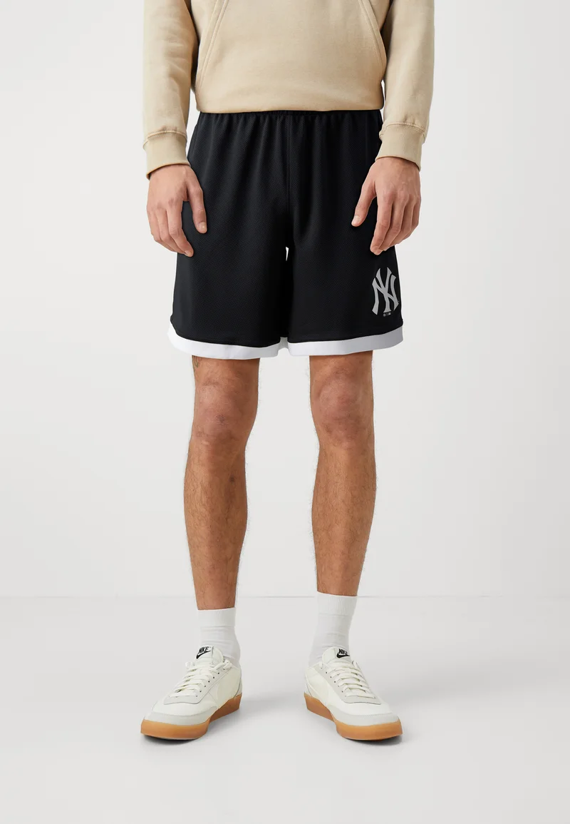 high quality guarantee '47 MLB NEW YORK YANKEES IMPRINT CITY - Tracksuit bottoms black Streetwear Sale Streetwear Clothing Swimwear Casual Shorts