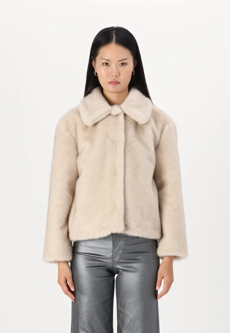 cheapest price Abercrombie & Fitch SHORT COLLAR - Light jacket beige Clothing Jackets & Blazers Bomber Jackets