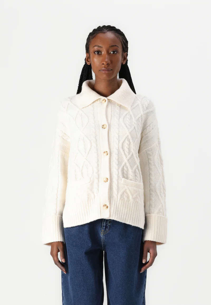 complete in specifications Abercrombie & Fitch COLLARED CARDIGAN - Cardigan off white Clothing Knitwear & Cardigans Cardigans