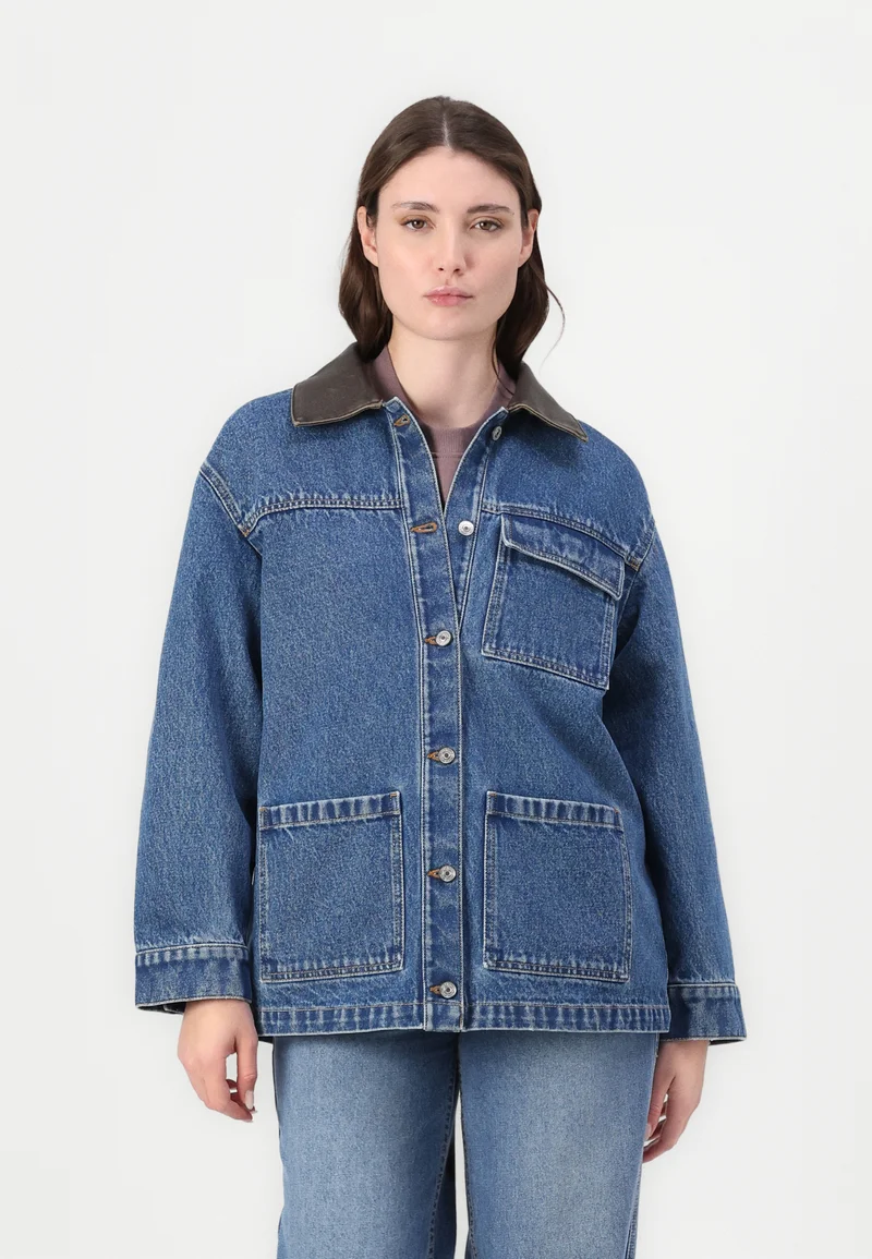 Various Colors Abercrombie & Fitch UTILITY SHACKET COLLAR - Denim jacket medium wash Clothing Jackets & Blazers Bomber Jackets