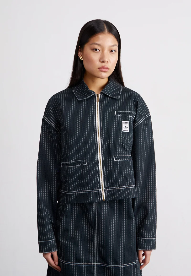 lowest price adidas Originals CROP JACKET - Summer jacket carbon Streetwear Clothing Jackets, Gilets & Blazers Bomber Jackets