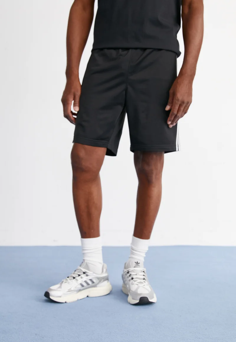 unique adidas Originals ADICOLOR FIREBIRD - Shorts black/white Streetwear Sale Streetwear Clothing Swimwear Casual Shorts