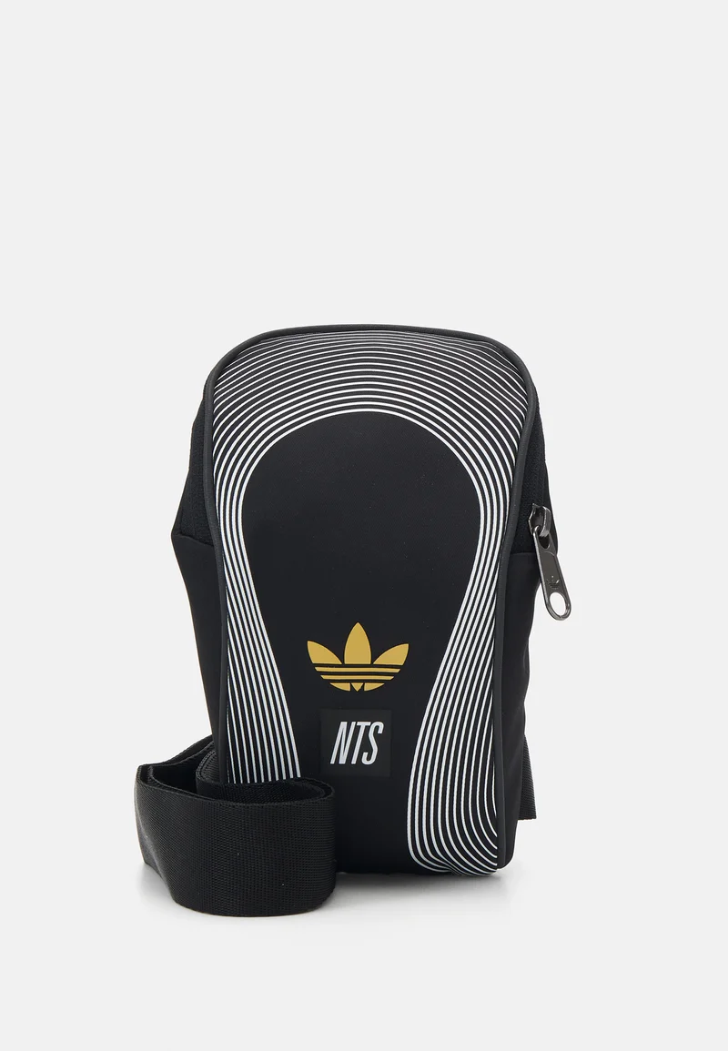 Outlet Factory Online Store adidas Originals ADIDAS NTS RADIO SMALL ITEM - Bum bag black Streetwear Sale Accessories Gadgets & miscellaneous Bum bags