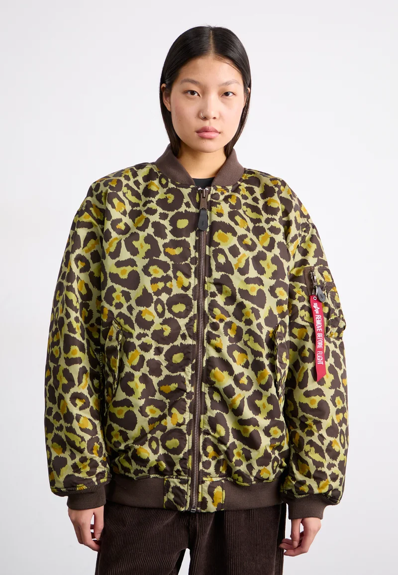 100% top quality Alpha Industries MA-1 CAMO - Bomber Jacket olive Streetwear Sale Streetwear Clothing Socks Bomber Jackets