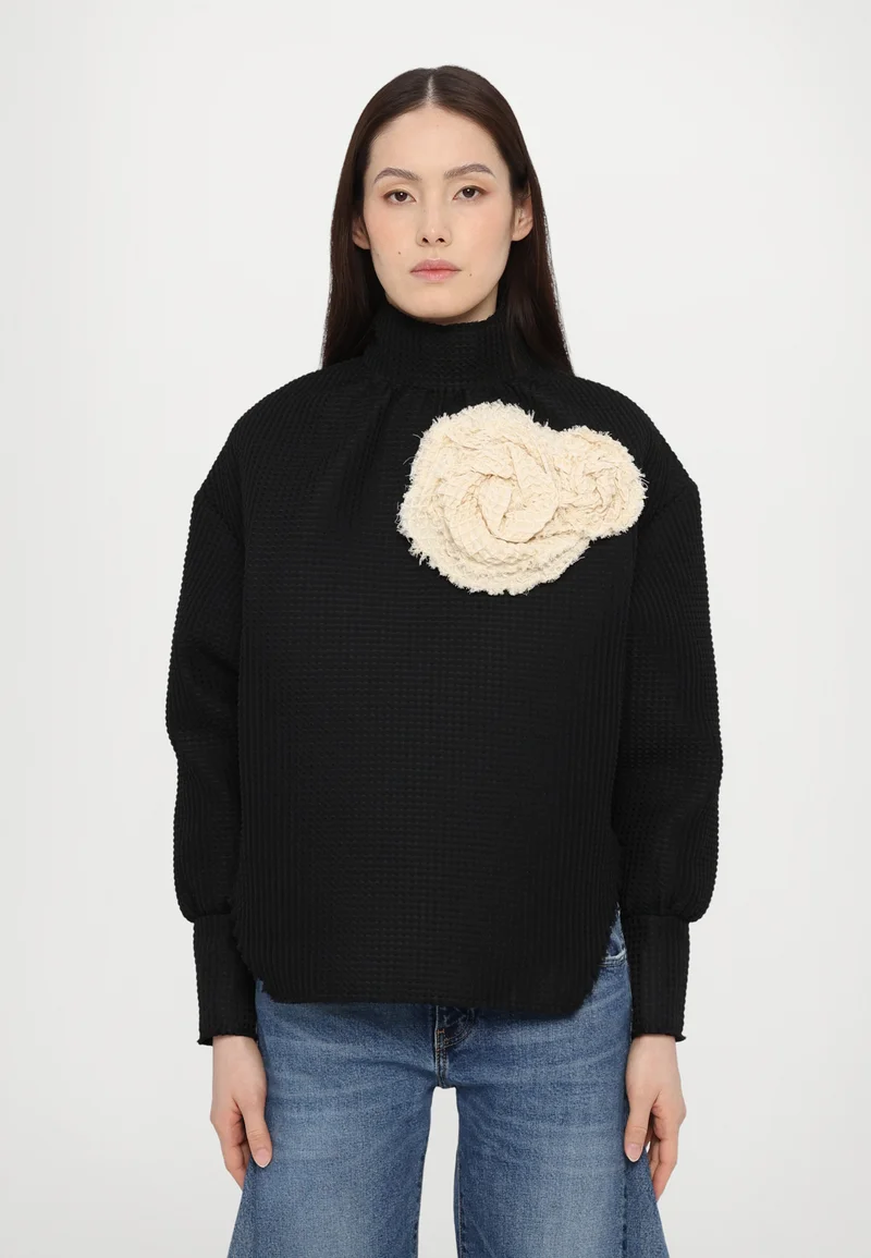 Online Store A.W.A.K.E. MODE WAFFLE TEXTURE WITH FLOWERS - Long sleeved top black Clothing Shirts & Blouses Blouses