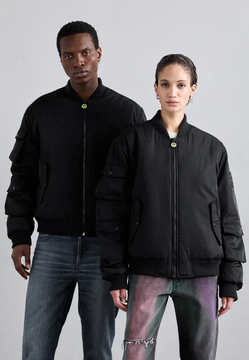 quality and quantity assured Barrow JACKET UNISEX - Bomber Jacket nero/black Clothing Sale Jackets Gilet Bomber Jackets
