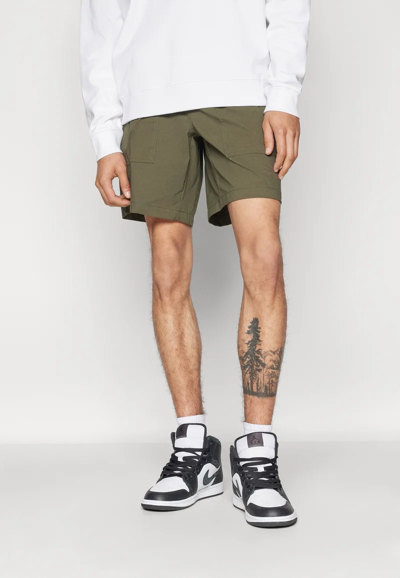 Buy Online Billabong SURFTREK TRAIL CLIMBER - Shorts military Streetwear Sale Streetwear Clothing Swimwear Casual Shorts