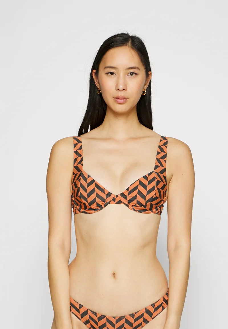 Lowest Price Online Billabong CROSS STEP EMMA  - Bikini top brick Streetwear Clothing Swimwear Beach accessories Bikini tops