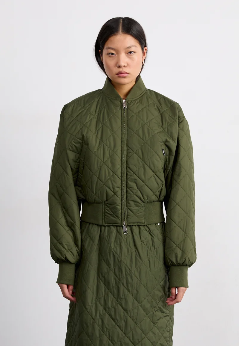 designer fashion Carhartt WIP SELMA LINER - Bomber Jacket office green Streetwear Sale Streetwear Clothing Socks Bomber Jackets