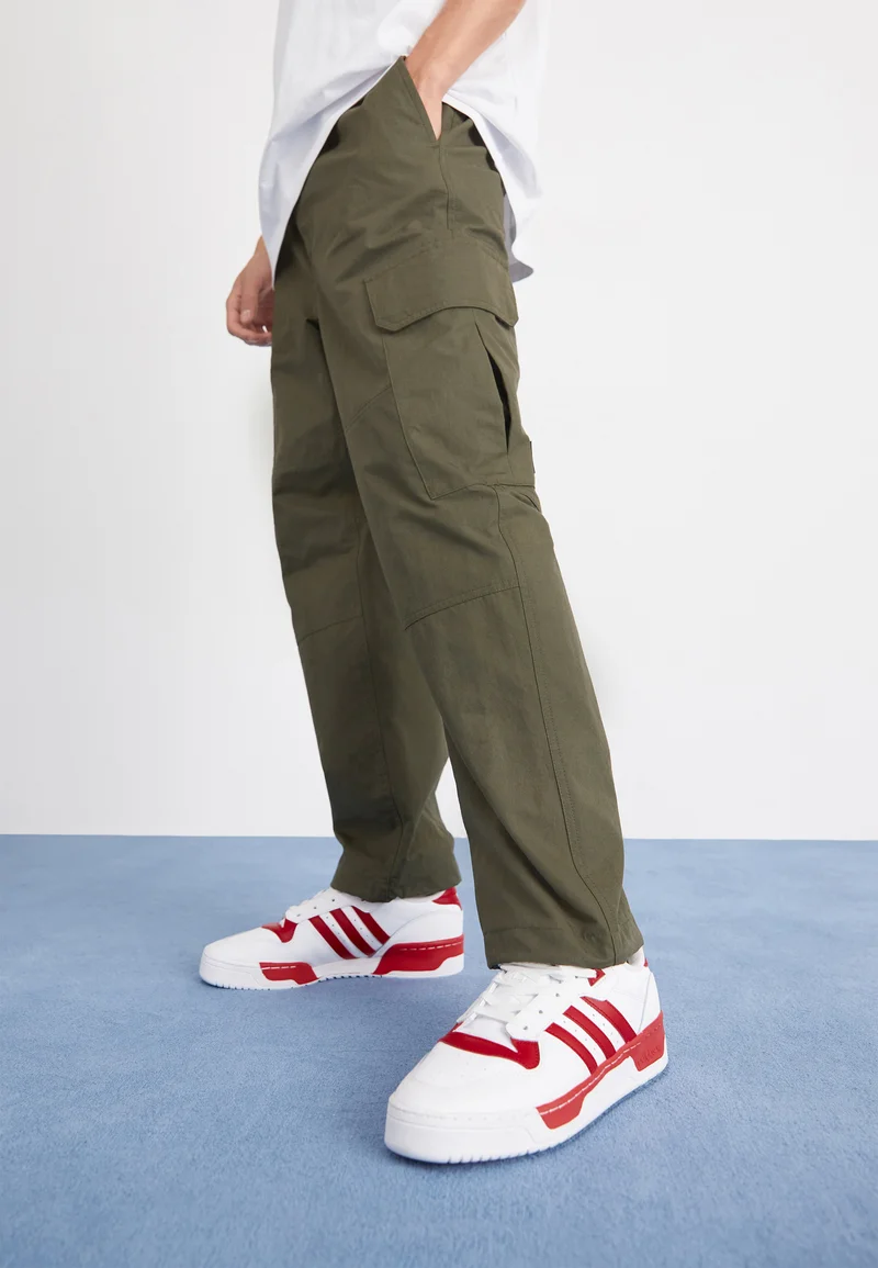 Clearance Prices Carhartt WIP HASTE PANT - Cargo trousers plant Streetwear Sale Streetwear Clothing Swimwear Cargo Trousers