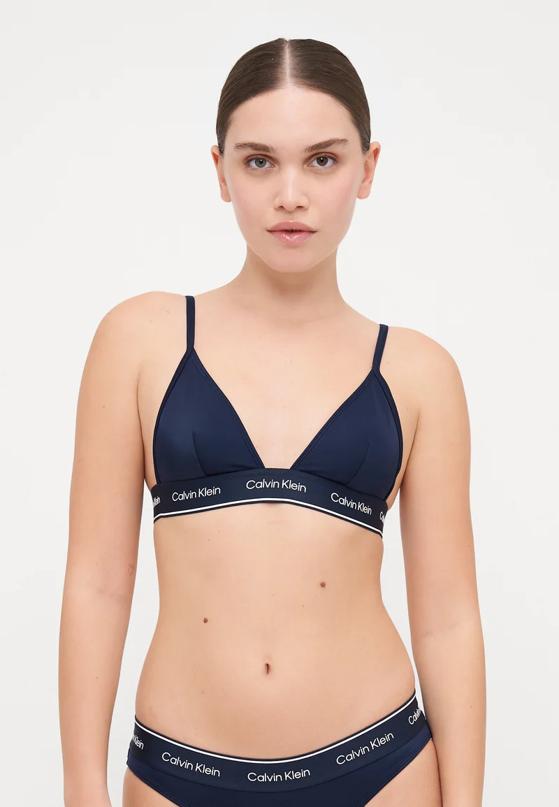 Colorful And Fashion-Forward Calvin Klein Swimwear TRIANGLE - Bikini top dark sapphire Clothing Swimwear Bikinis Bikini sets