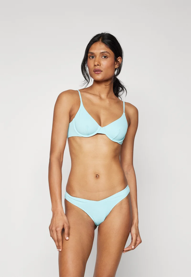 Outlet Store Calvin Klein Swimwear WIRED TRIANGLE - Bikini top sail aqua Clothing Swimwear Beach accessories Bikini tops