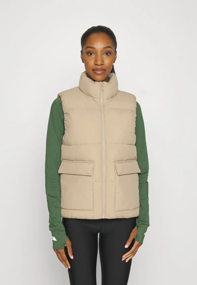 USA Cheap Sale Champion OUTDOOR VEST - Waistcoat sand Clothing Jackets & Blazers Bomber Jackets