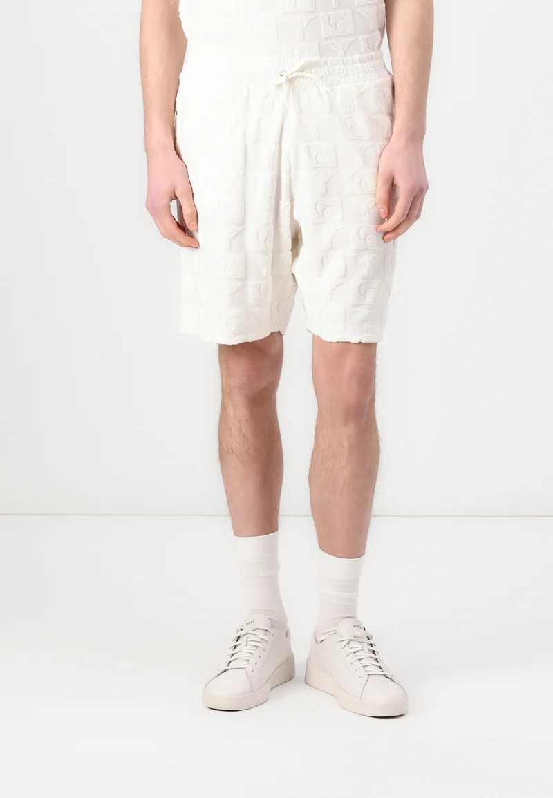 reasonable price Carlo Colucci Shorts - off white Clothing Casual Shorts
