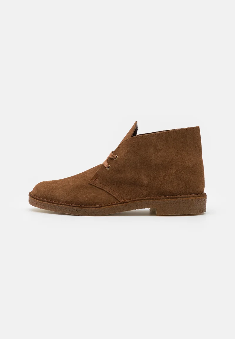 latest fashion-trends Clarks Originals DESERT BOOT - Lace-up boots light brown Streetwear Shoes Lace-up shoes Boat shoes