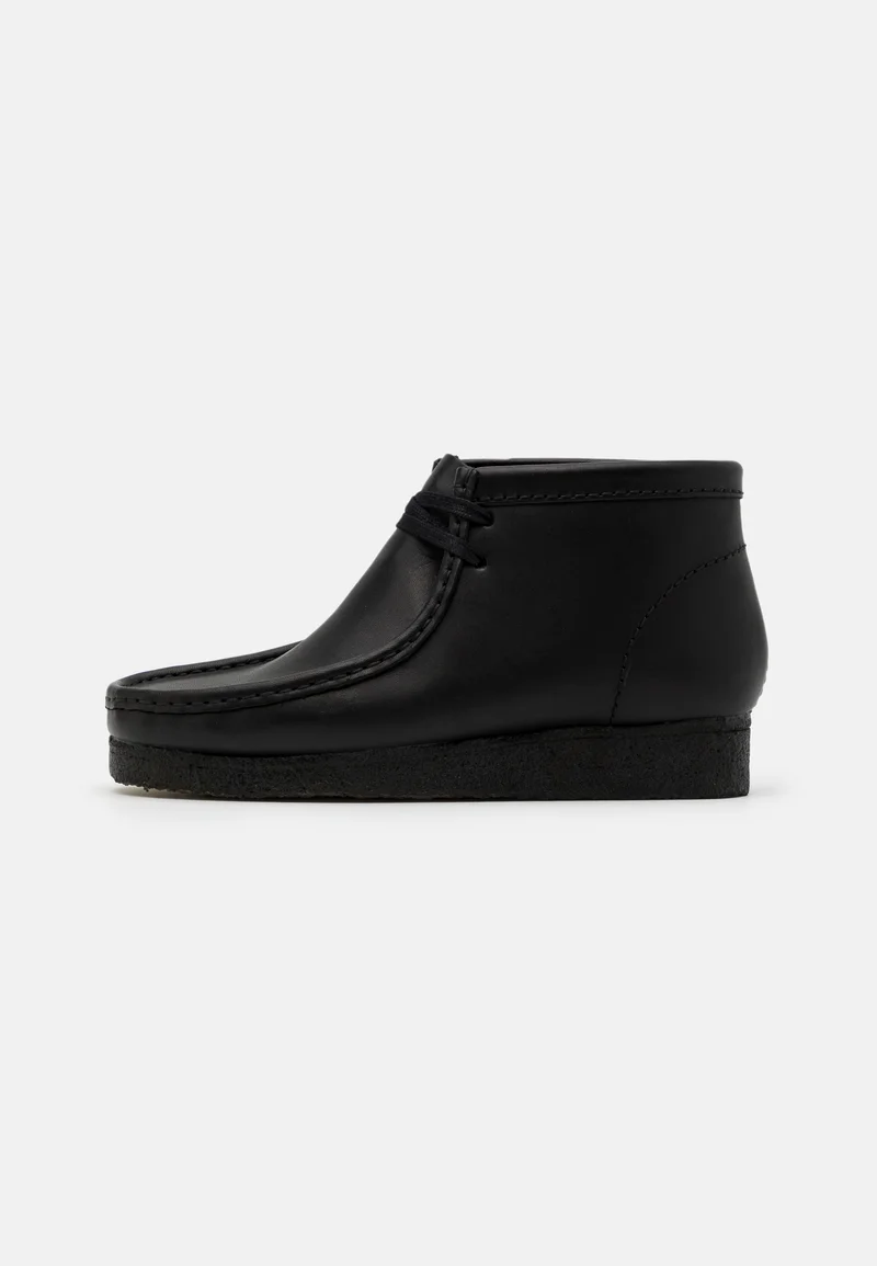 low price Clarks Originals WALLABEE - Casual lace-ups black Shoes Sale Lace-up shoes Boat shoes