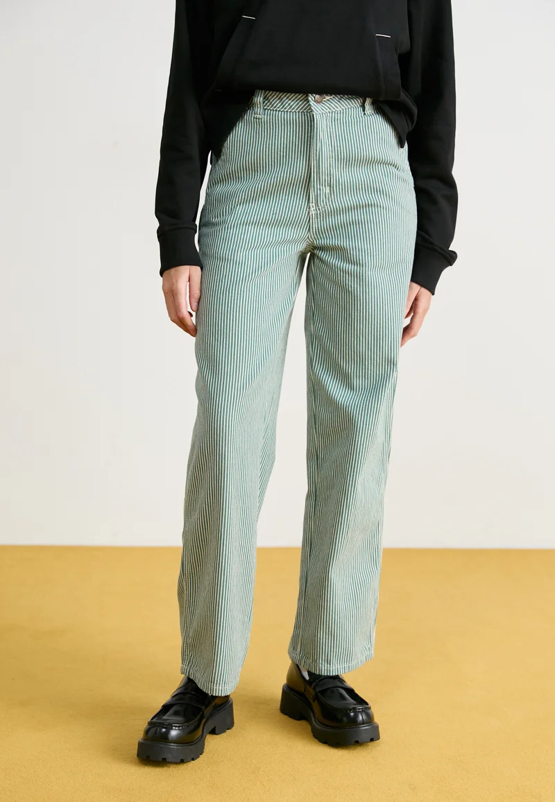 outlet store sale Dickies HICKORY PANT - Trousers lincoln green Streetwear Sale Streetwear Clothing Socks Casual Trousers
