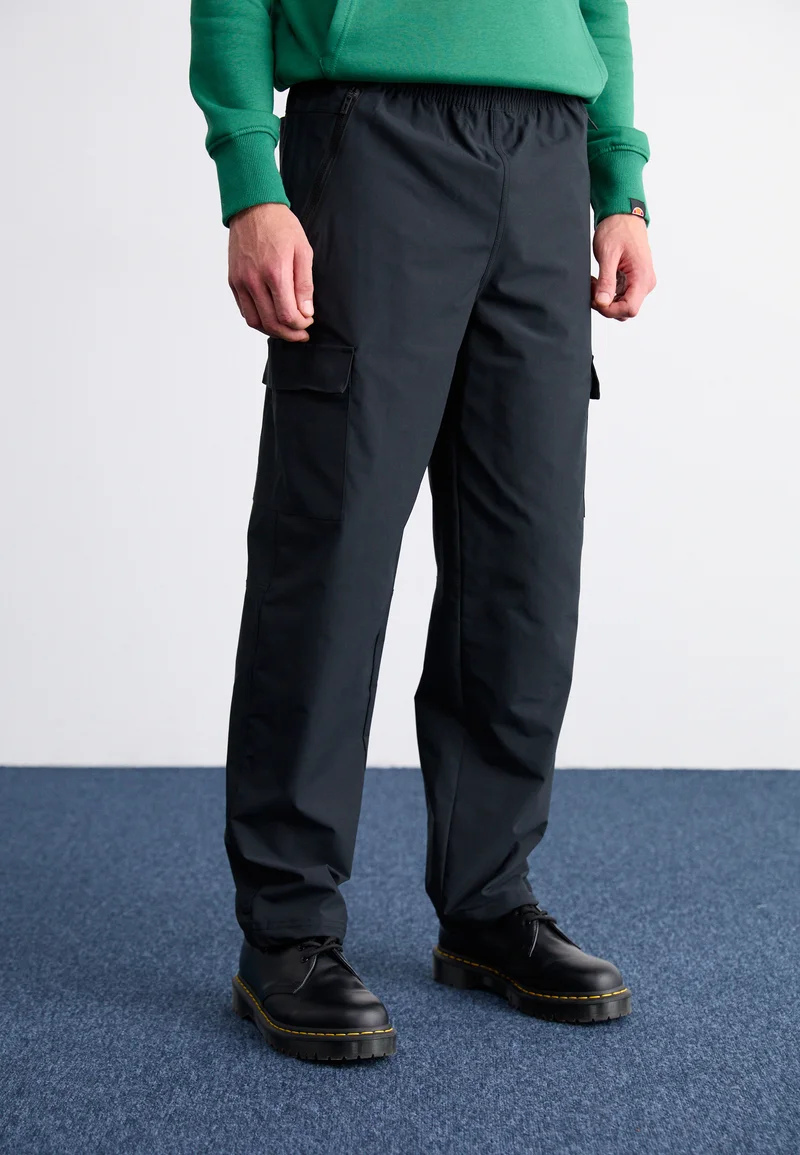 competitive price Ellesse TERATILO - Cargo trousers black Streetwear Sale Streetwear Clothing Swimwear Cargo Trousers