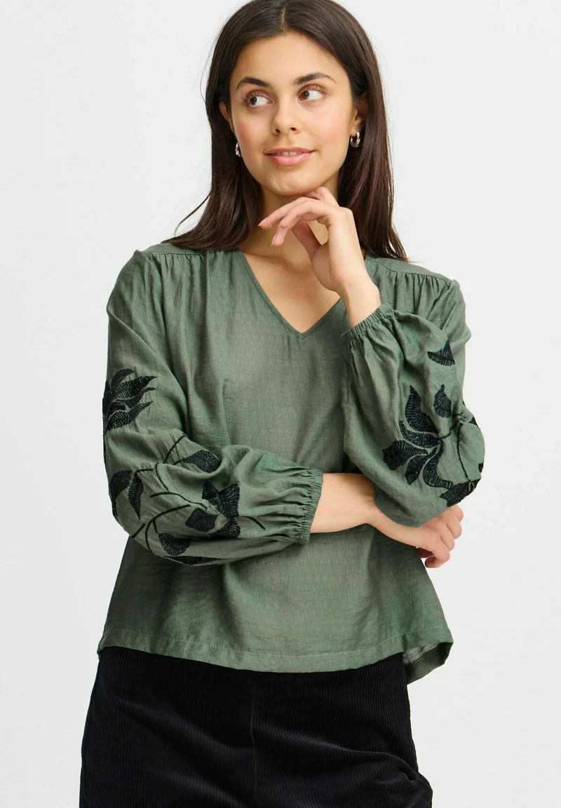 On Sale Fransa FRHARBO - Blouse laurel wreath aop ma Clothing Shirts & Blouses Blouses