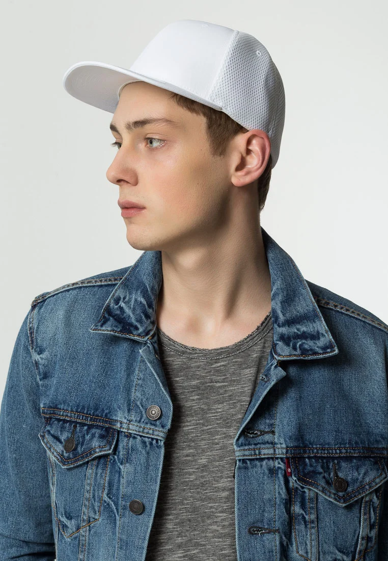 Wholesale Online USA Flexfit Cap - white Accessories Beanies, hats & caps Caps