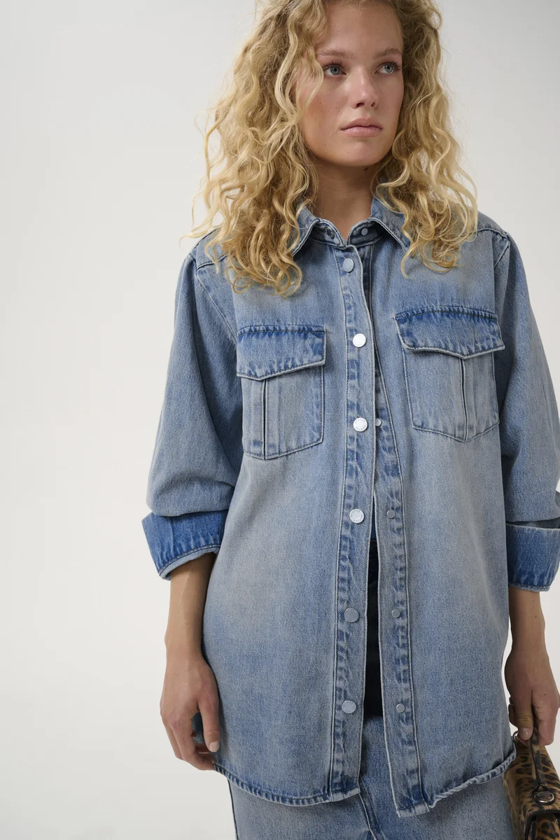 Hot Sale Gestuz LAYZA - Blouse mid blue vintage wash Clothing Shirts & Blouses Blouses