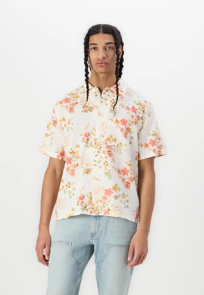 gorgeous GAP Shirt - white  Clothing Shirts Casual Shirts