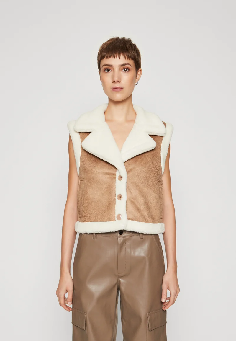 multiple colors Hollister Co. FAUX SHEARLING VEST - Waistcoat CAMEL Clothing Jackets & Blazers Bomber Jackets