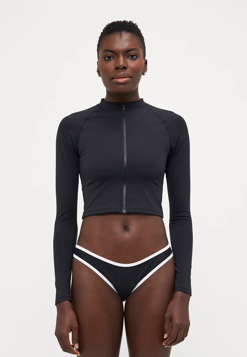 luxury fashion brands It's Now Cool THE CONTOUR RASHGUARD - Bikini top black Clothing Swimwear Bikinis Bikini sets