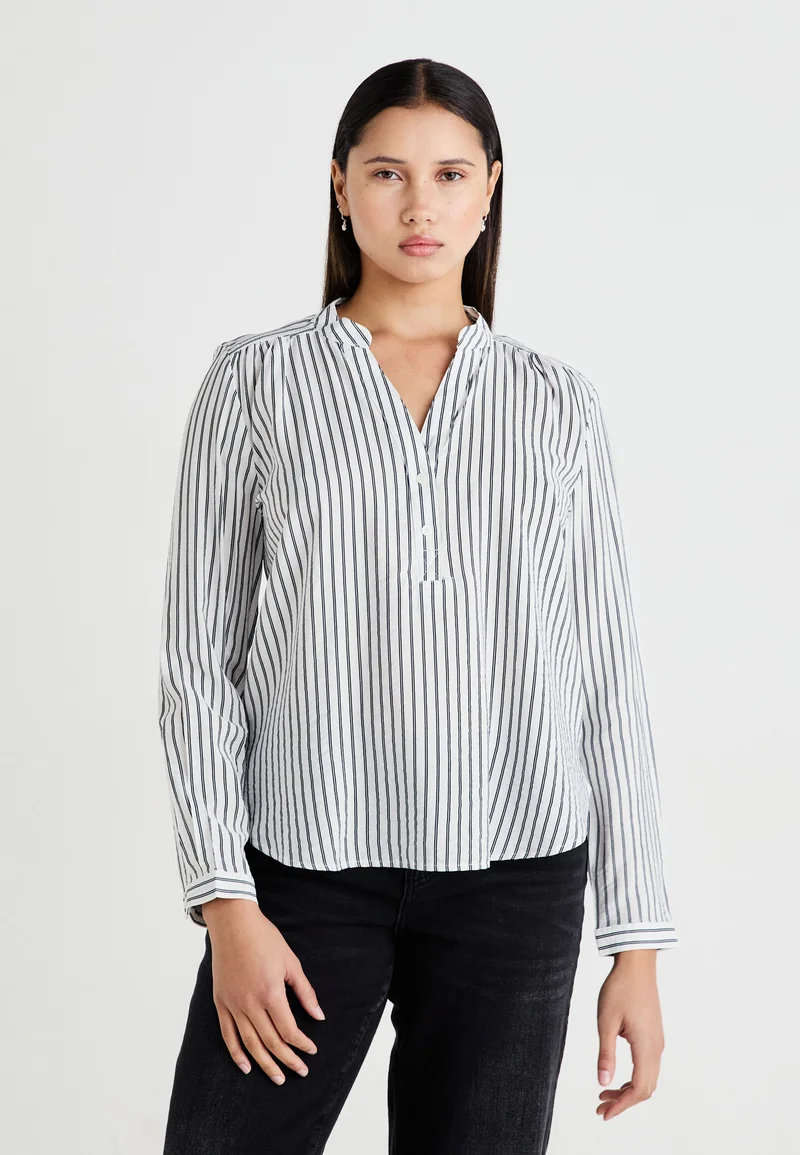 fantastic JDY JDYBARBARA LIFE - Blouse cloud dancer/total eclipse Clothing Shirts & Blouses Blouses