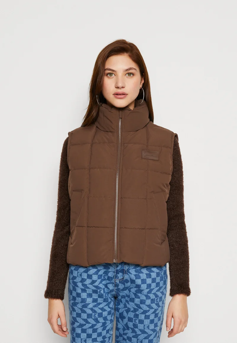 accessories Karl Kani SMALL SIGNATURE QUILTED VEST - Waistcoat brown Streetwear Clothing Jackets, Gilets & Blazers Bomber Jackets