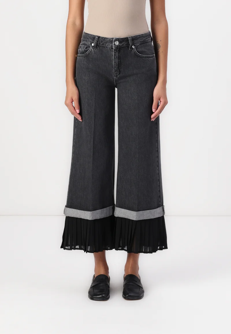classic fashion trend LIU JO FLARE PLISSE PANT - Flared Jeans black denim Clothing Bootcut & Flared