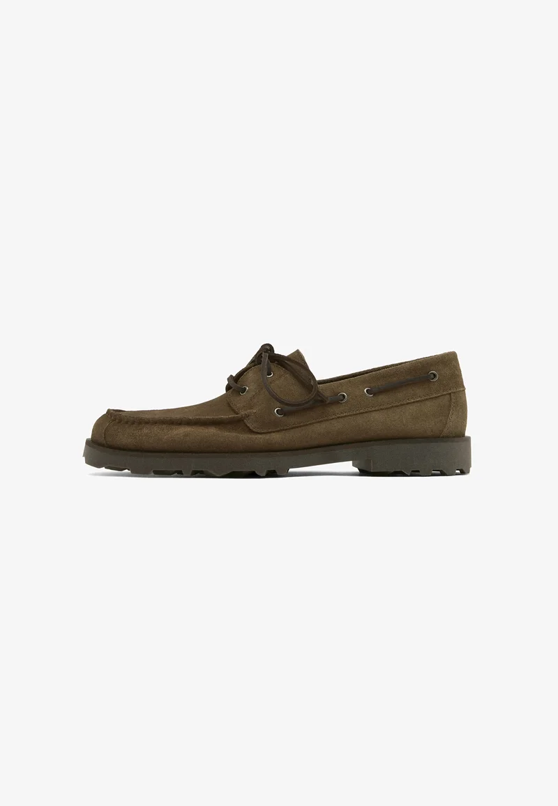 Available to buy online Massimo Dutti SPLIT DECK - Boat shoes dark brown Shoes Lace-up shoes Boat shoes