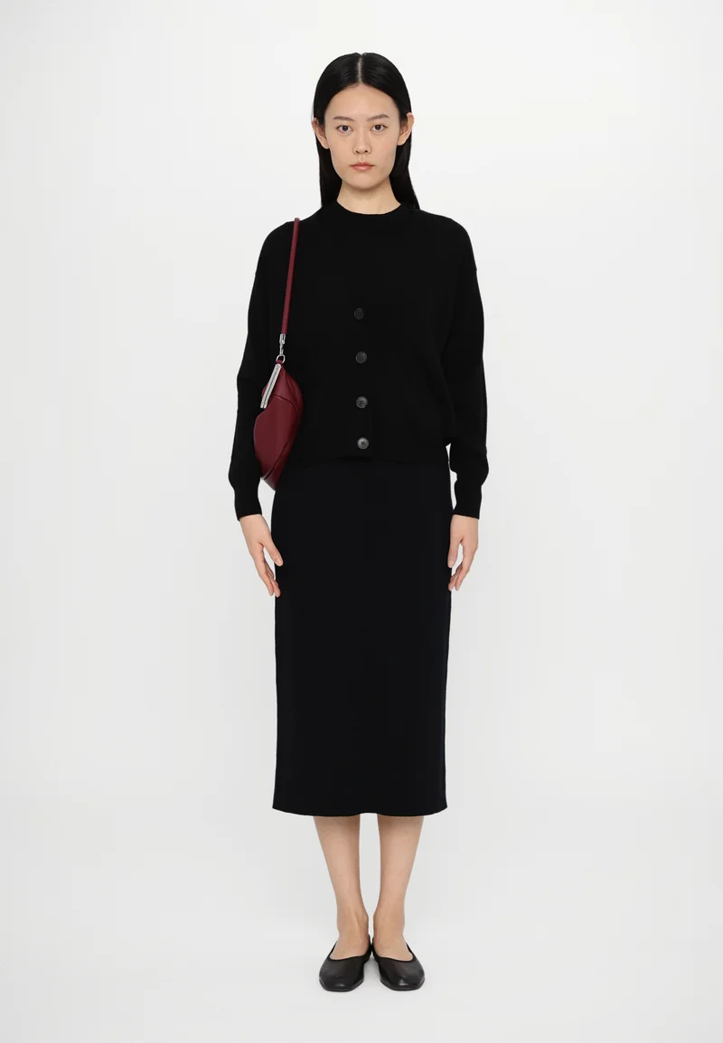 attractive design WEEKEND MaxMara DECANO SET - Basic T-shirt black Clothing Knitwear & Cardigans Cardigans
