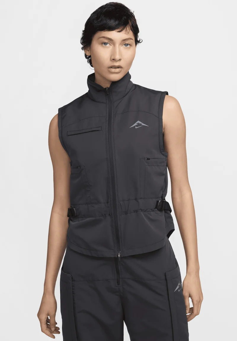 Colorful And Fashion-Forward Nike Performance TRAIL REPEL VEST - Waistcoat black anthracite Clothing Jackets & Blazers Bomber Jackets
