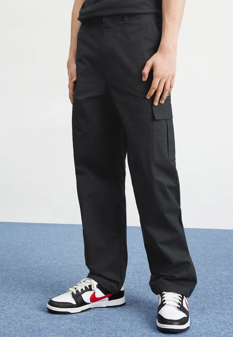 officially authorized Nike Sportswear CLUB - Cargo trousers black/black Streetwear Sale Streetwear Clothing Swimwear Cargo Trousers