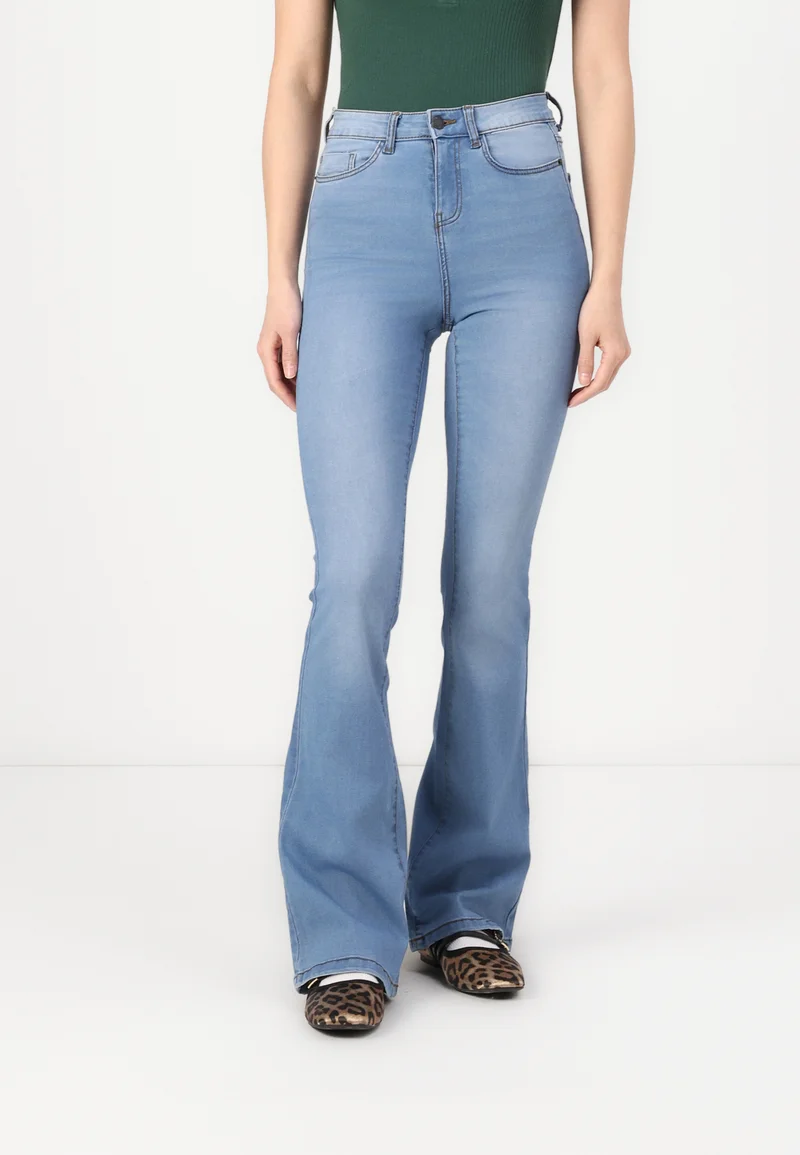newest collection Noisy May NMSALLIE FLARE - Flared Jeans light blue denim Clothing Bootcut & Flared