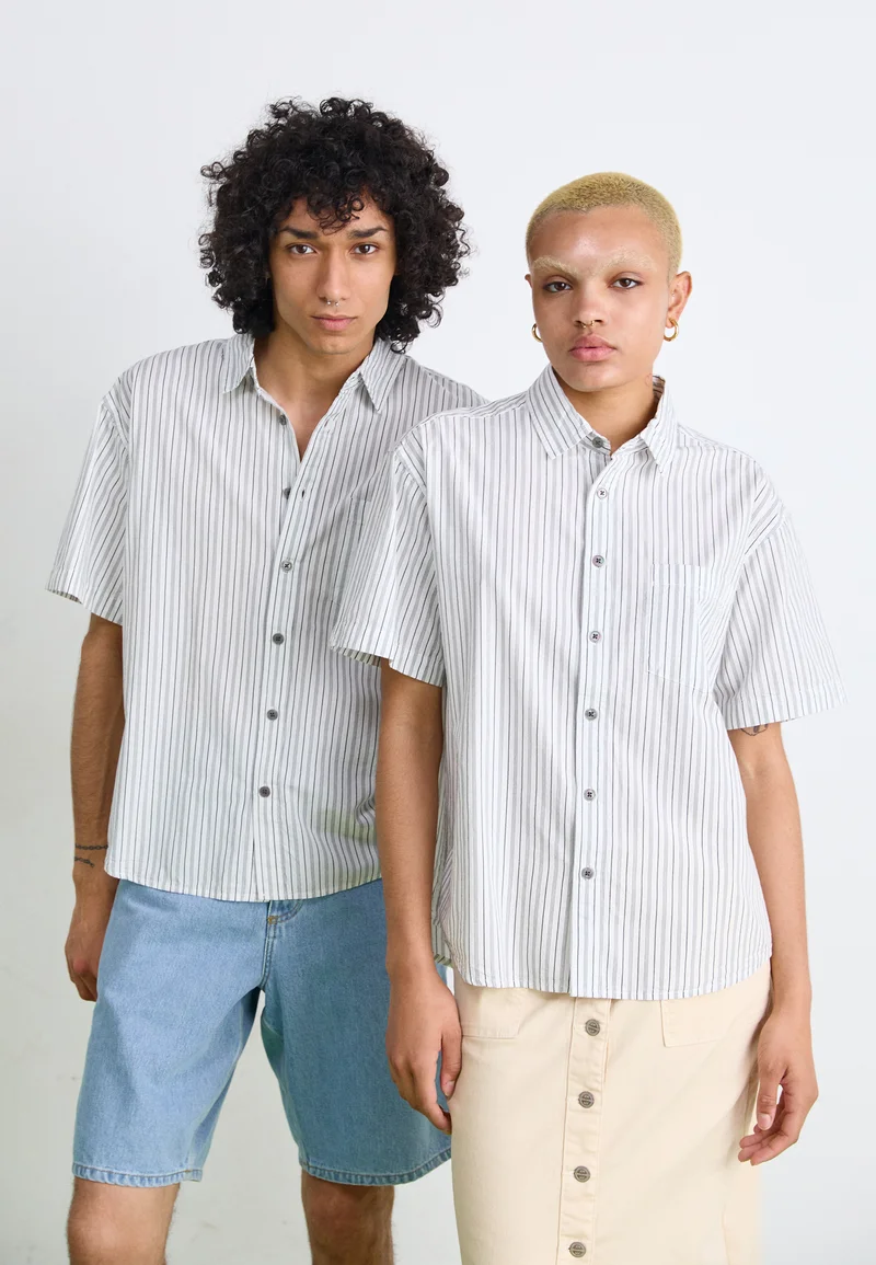 top brands Obey Clothing BIGWIG STELLAR UNISEX - Button-down blouse black/white Clothing Sale Shirts Business Shirts