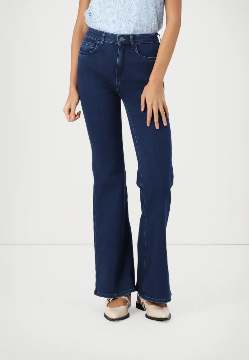 USA Discount Online Sale ONLY ONLHELLA RETRO - Bootcut jeans medium blue denim Clothing Jeans Bootcut & Flared