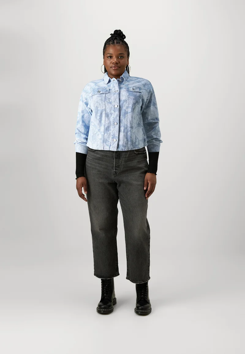 USA Sale Online Store ONLY Carmakoma CARZENDAYA JACKET - Denim jacket light blue denim Clothing Jackets & Blazers Bomber Jackets