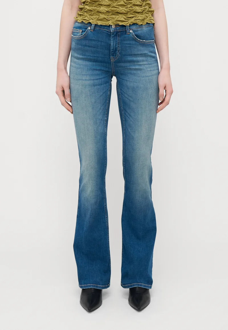 Buy Online ONLY Tall ONLBLUSH MID - Flared Jeans medium blue denim Clothing Bootcut & Flared