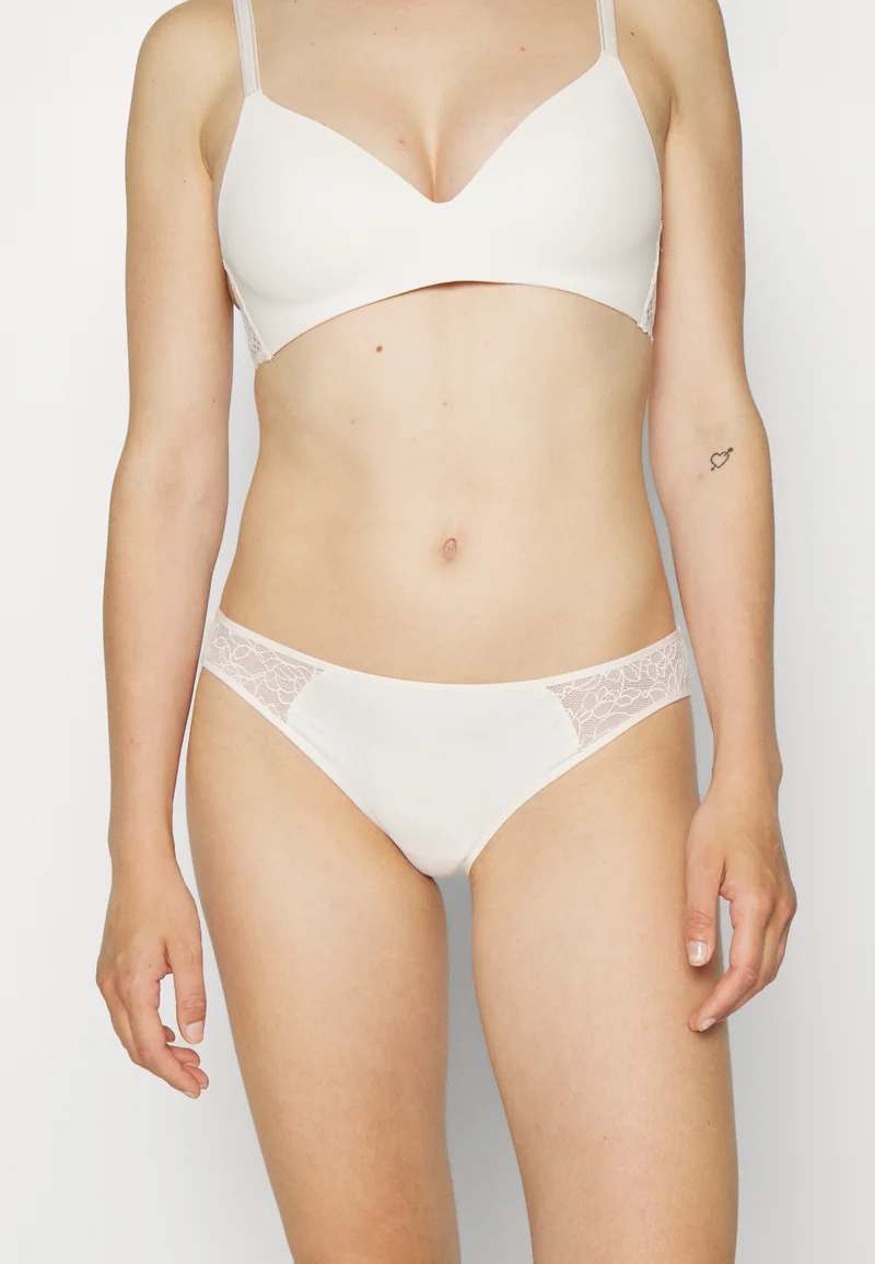 vast selection Passionata PILA BRIEF - Briefs talc Clothing Underwear Shapewear
