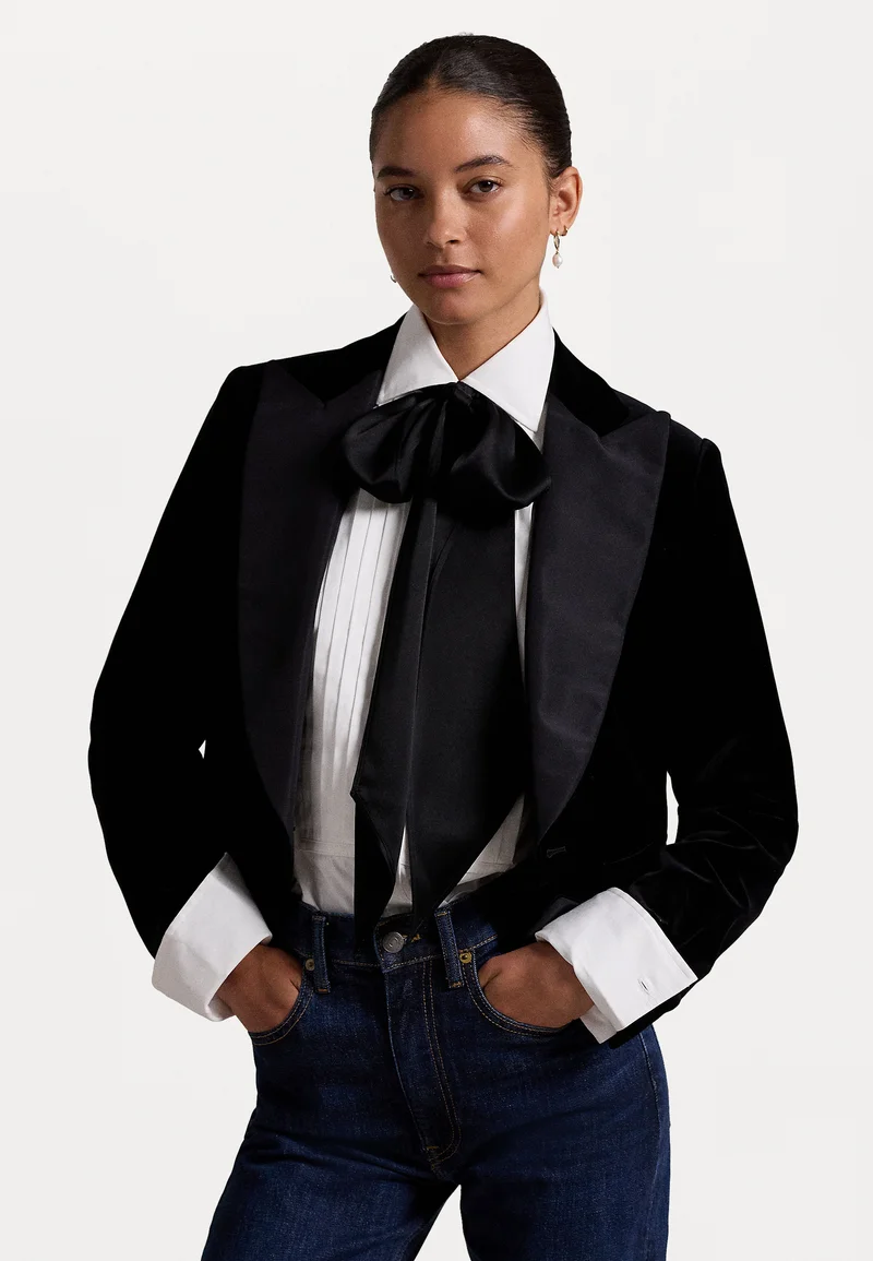 wide varieties Polo Ralph Lauren CROPPED SILK-LAPEL VELVET BLAZER - Blazer black Clothing Jackets & Blazers Bomber Jackets