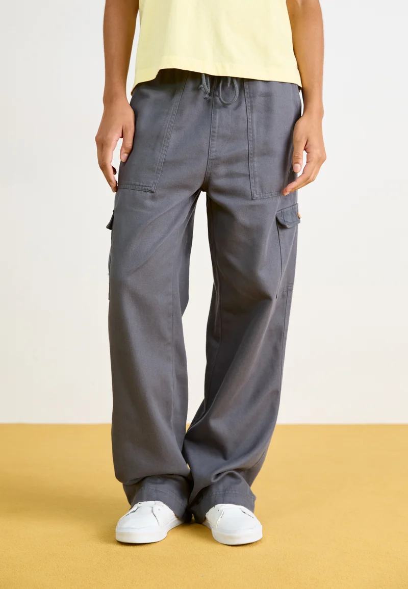 multiple colors Roxy PRECIOUS - Cargo trousers anthracite Streetwear Sale Streetwear Clothing Socks Cargo Trousers
