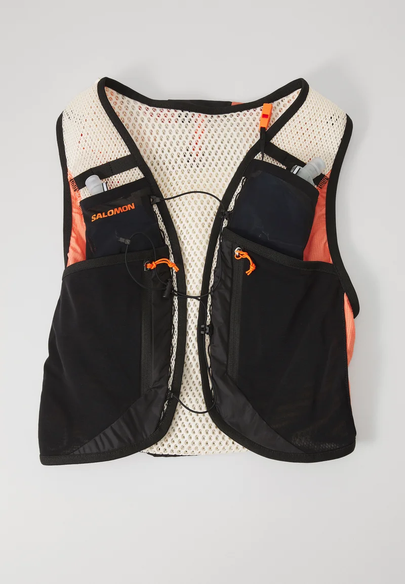 accessories Salomon ACTIVE SKIN - Waistcoat emerglow/black Streetwear Clothing Jackets, Gilets & Blazers Bomber Jackets