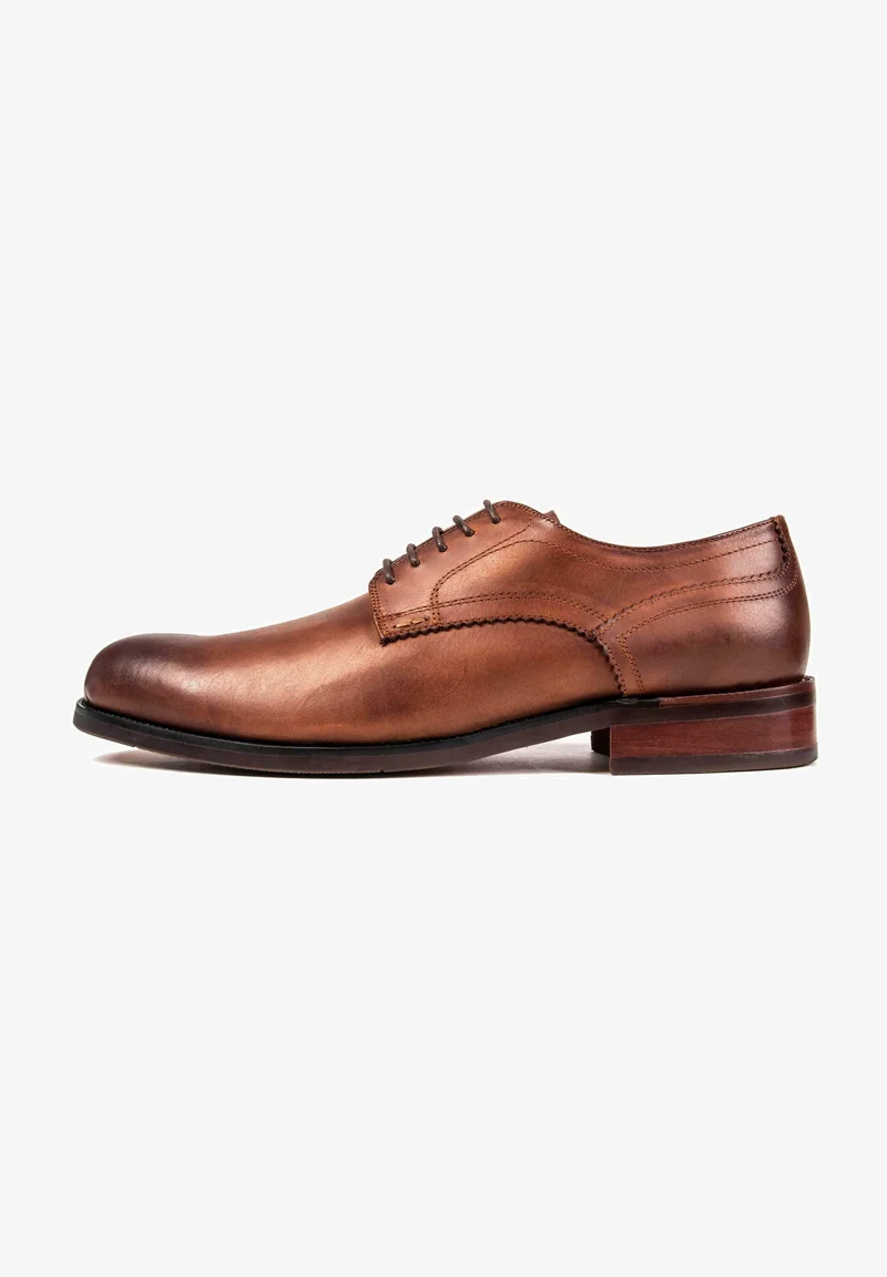 designer fashion SOLE MOORE PLAIN TOE  - Lace-ups tan Shoes Sale Lace-up shoes Boat shoes