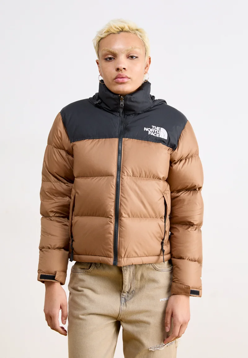 premier fashion designer The North Face 1996 RETRO NUPTSE JACKET - Down jacket latte/black Streetwear Clothing Jackets, Gilets & Blazers Bomber Jackets