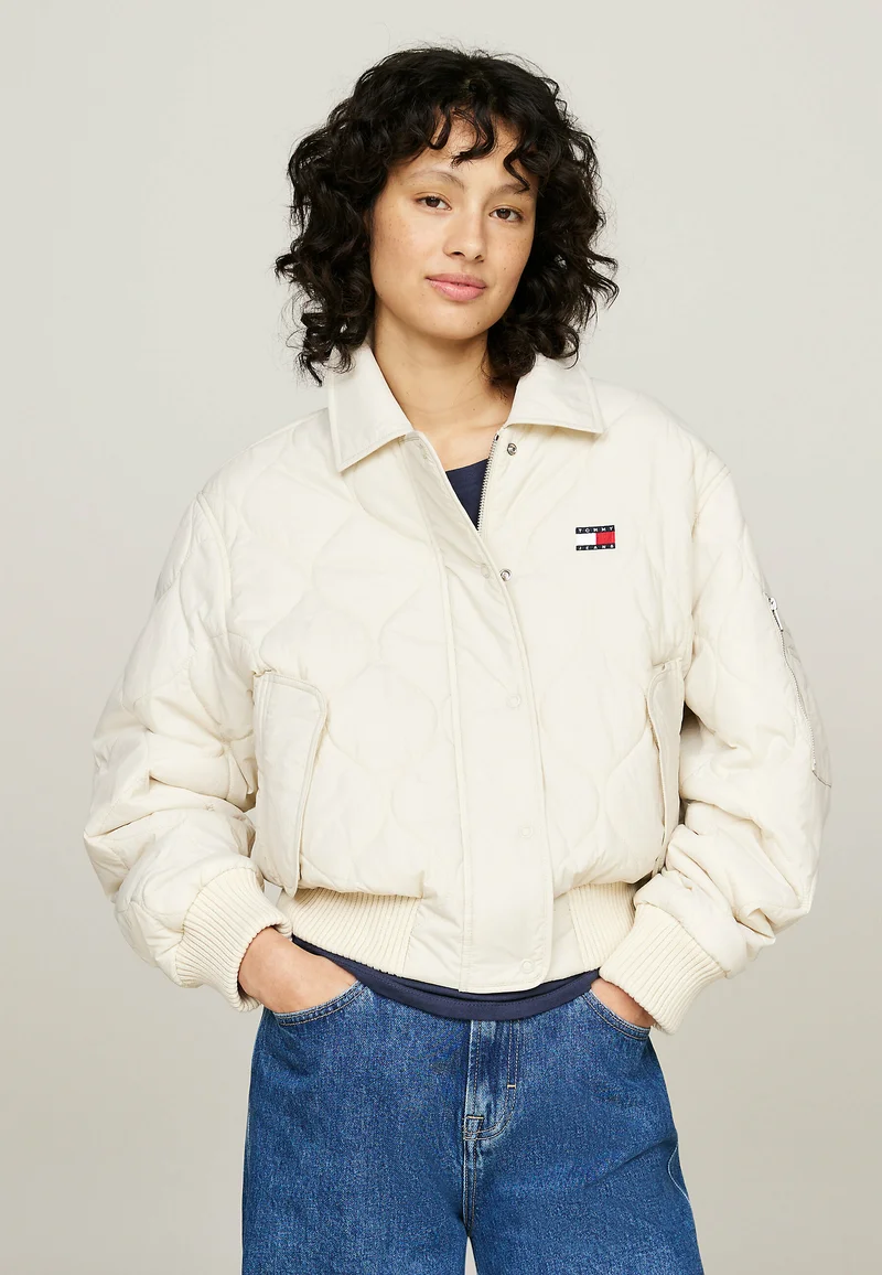 100% top quality Tommy Jeans WATER REPELLENT ONION QUILTED - Light jacket newsprint Clothing Jackets & Blazers Bomber Jackets