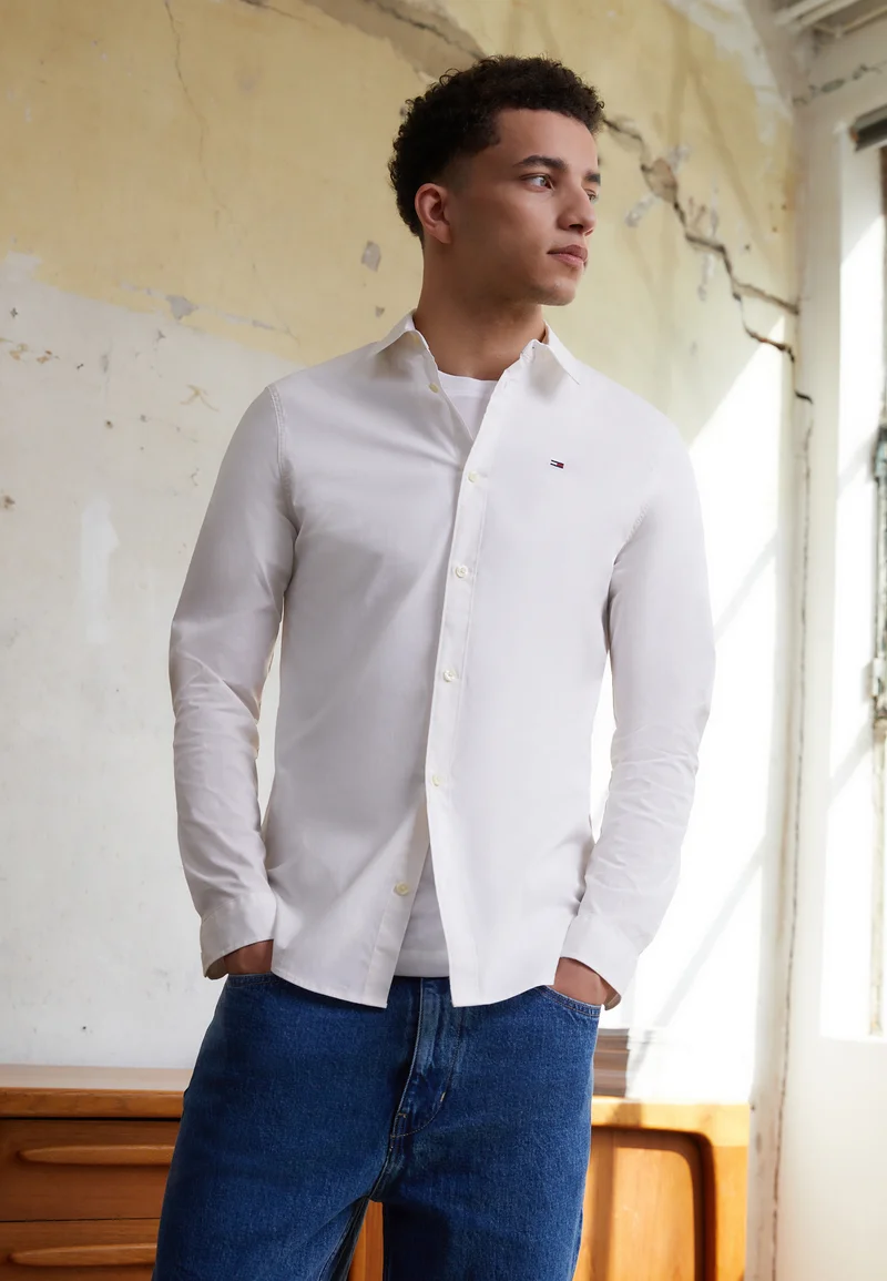 Online Store Tommy Jeans ORIGINAL STRETCH - Shirt classic white Clothing Shirts Casual Shirts