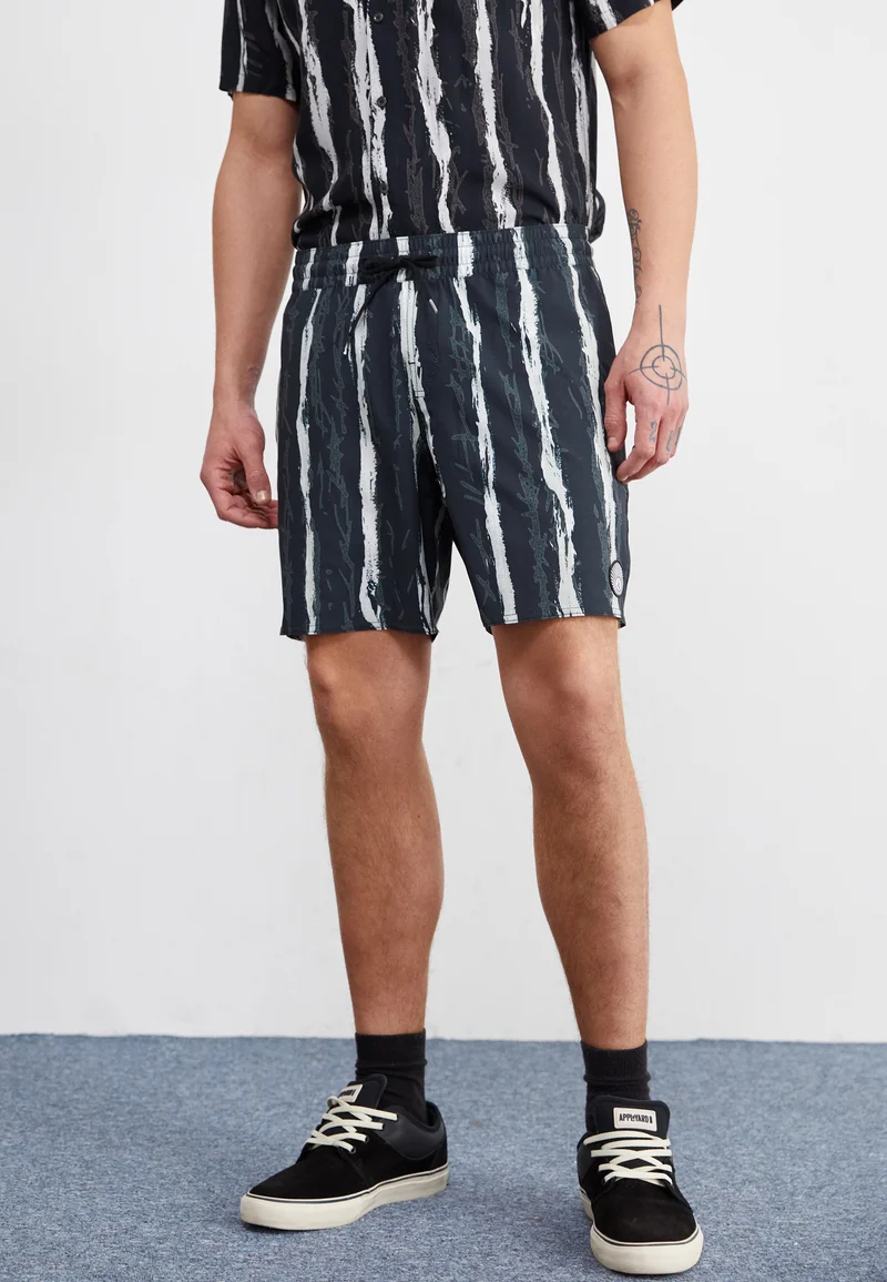 various design Volcom HOCKEY DAD TRUNK - Shorts black Streetwear Sale Streetwear Clothing Swimwear Casual Shorts